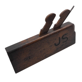 Early Mathieson Complex Double Iron Moulder
