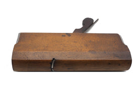 Good 18th Century Round Moulder