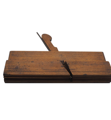 Superb 18th Century Madox Astragal Moulder