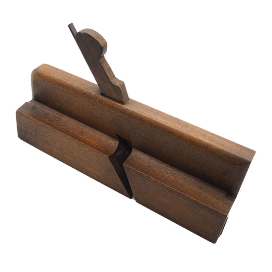 Superb Early Ogee Moulder by Mutter & Moseley