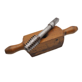 7/8" Beech Screw Box and Tap by P. L. Schmidt