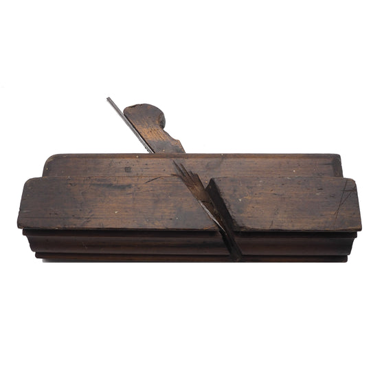 2 3/8" Wide Mathieson 1" Ogee Moulder