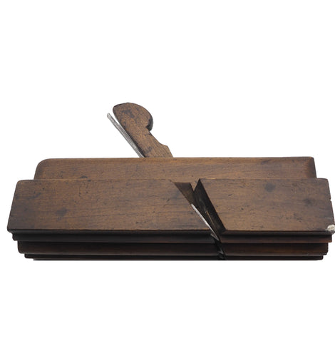 Good Boxed Ogee & Bead Moulder by Varvill