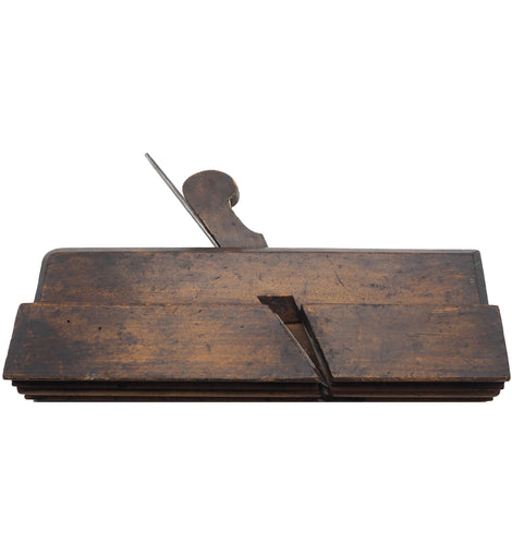Fine & Rare 18th Century Moulder by A. Holiday Zb.