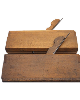 Good Pair of 5/8" Quarter Round Moulders by I. Sorby