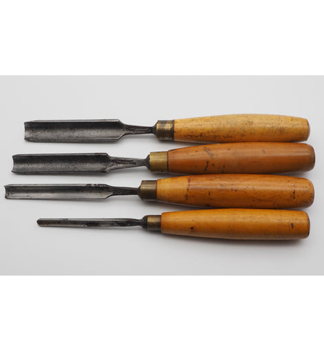 4 Good Boxwood Handled Cabinetmakers Gouges