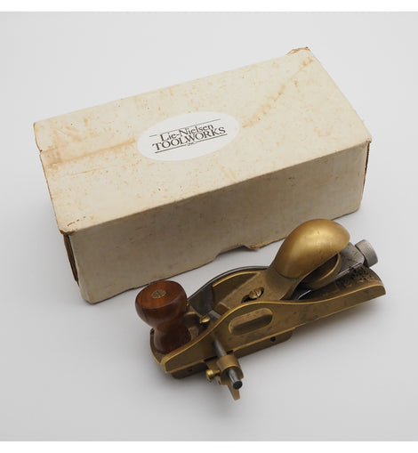 Superb 1990's Lie Nielsen USA No. 140 Block Plane. Boxed