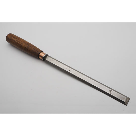 Good 1" Wide Thin Bevel-Edged Paring Chisel