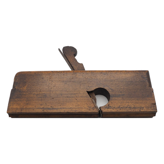 Early 19th Century 'V' Moulder by Stewart