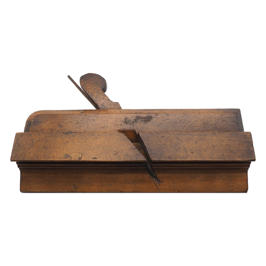 Superb 18th Century Scottish Donaldson Moulder
