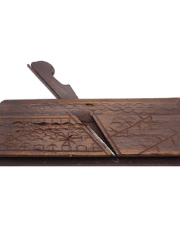 Unusual Scratch Carved Grooving Moulder