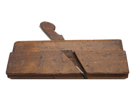 Boxed Chamfer Moulder by D. Malloch, Perth