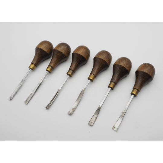 Good Set of 6 Gents Carving Chisels