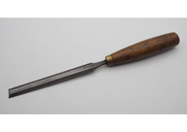 Good 3/4" Bevel-edged Paring Chisel by Nurse