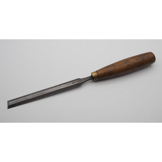 Good 3/4" Bevel-edged Paring Chisel by Nurse
