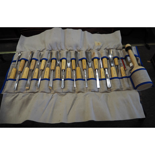 Superb 25 Piece Woodcarving Set by Pfeil of Switzerland
