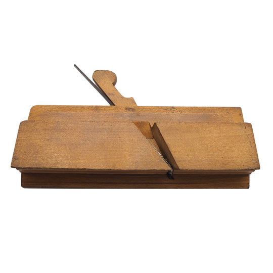 Fine Clean 5/8" No. 2 Sash Ogee Moulder