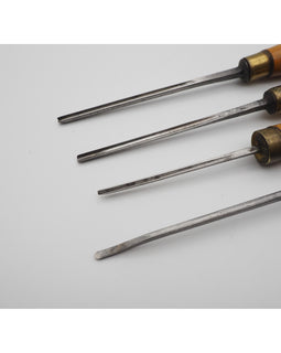 4 Good Boxwood Handled Carving Chisels