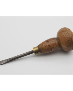 Unusual Shape "Stumpy" Screwdriver