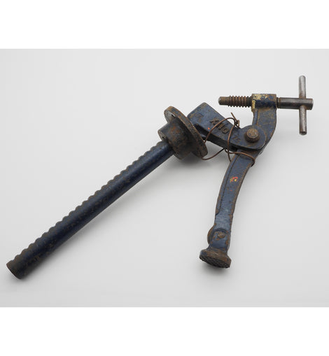 Woden England No. X110 Bench Holdfast