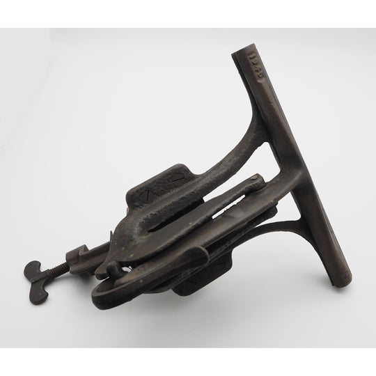 Paramo 1945 Cast Metal Saw Sharpening Vice