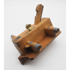 Master Wedge Stemmed Beech Plow Pane