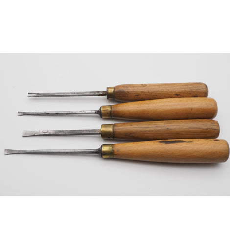 4 Good Antique Fishtail Gouges