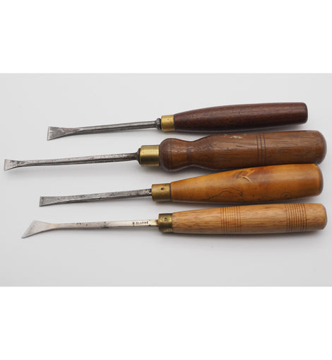 4 Good Antique Fishtail Carving Chisels. 1 With Carved Handle