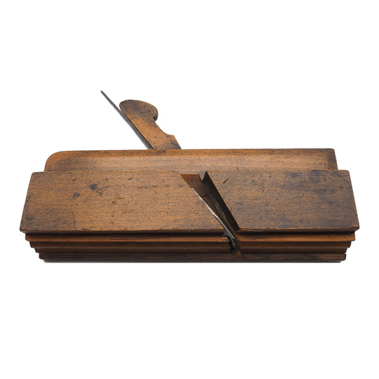 Nice Complex Ogee & Fillet Moulder by Martin & Shaw