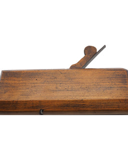 Fine Early 18th Century Round Moulder