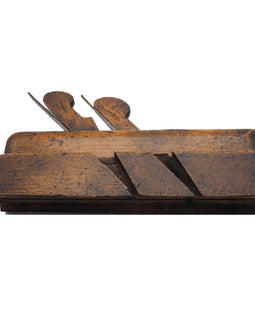 Good Scottish Double Iron Moulder by Currie