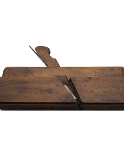 Good 5/8" No. 2 Quarter Round moulder by Mathieson