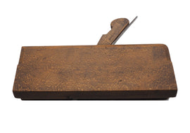 Good 5/8" No. 2 Quarter Round moulder by Mathieson