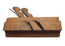 Good Double Iron Cove & Scotia Moulder by Mathieson