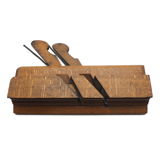 Good Double Iron Cove & Scotia Moulder by Mathieson