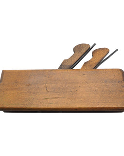 Good Double Iron Cove & Scotia Moulder by Mathieson