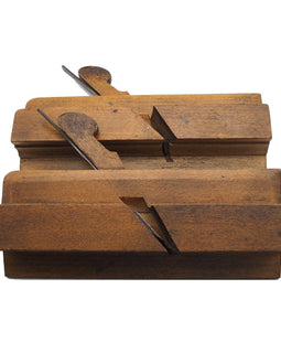 Good Pair of 3/4" Sash Ovoloe Moulders by Currie