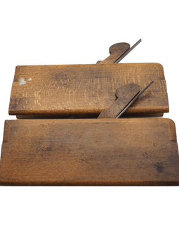 Good Pair of 3/4" Sash Ovoloe Moulders by Currie