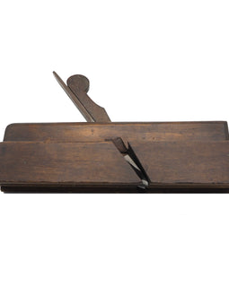 Superb 18th Century Cove & Scotia Moulder
