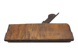 RARE Early Tiger Maple Ogee Moulder