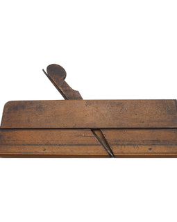 18th Century 'V' Moulder by I KENDALL of Bristol