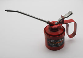 Worldwide Quality Tools No. 812 Oil Can