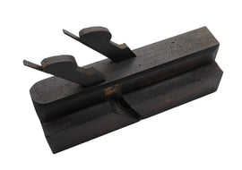 Large 2 3/4" Wide Double Iron Moulder by Marshall
