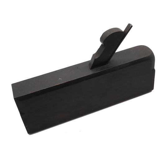 Unusual Profile Mathieson Ogee & Bead Moulder