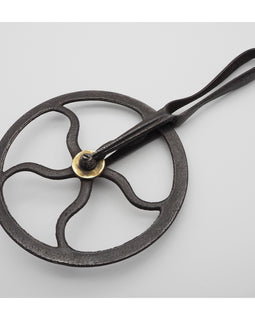 Good 18th Centuiry Iron Wheelwrights Traveller