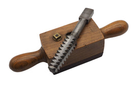 Good 1" Screw Mahogany & Beech Box & Tap