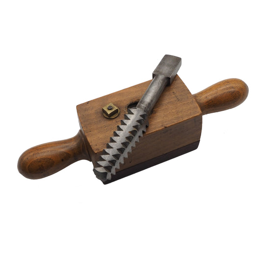 Good 1" Screw Mahogany & Beech Box & Tap