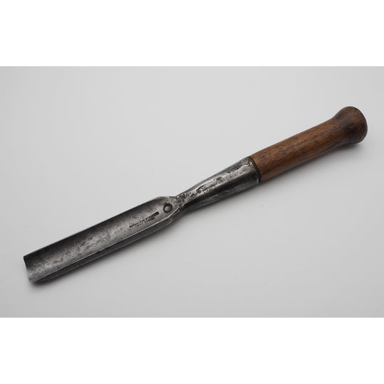 Early 1 1/4" Heavy Duty Scottish Socket Gouge