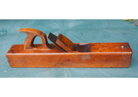 Good 22 1/2" Beech Jointing Plane by Mathieson