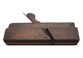 Unusual Ogee Shape Moulder by Lumsden Dundee